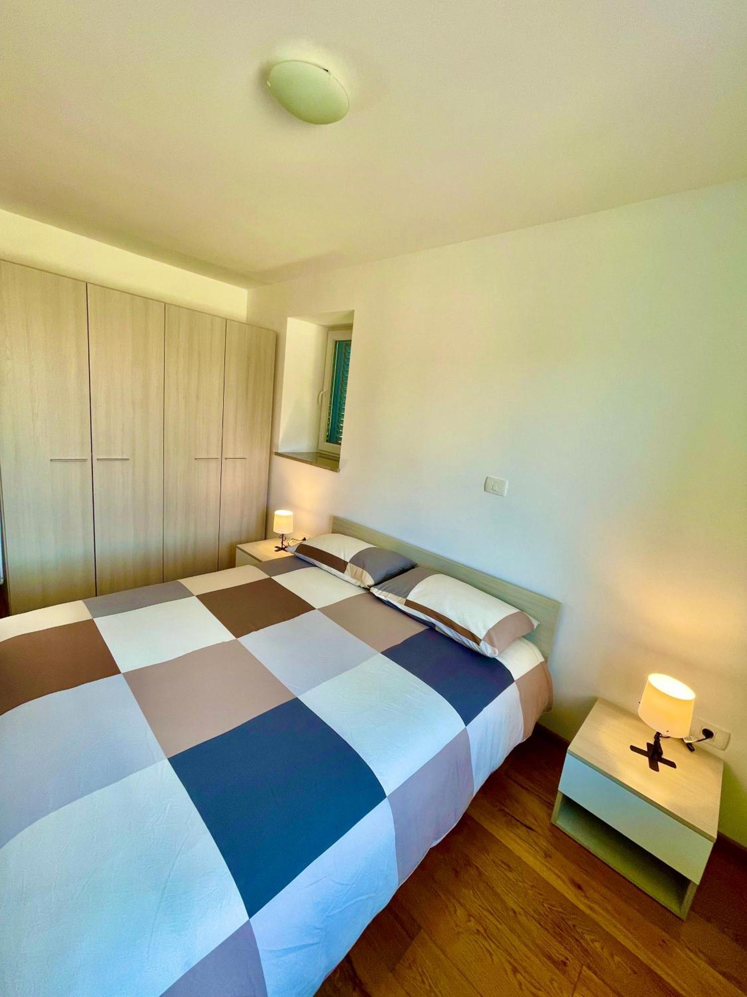 Santomas Apartments Šmarje Exteriör bild